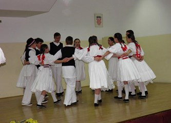 Dječje skupine KUD-a Sveta Jana predstavile se u Stupniku