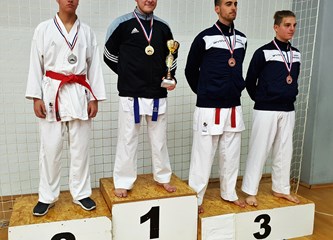 Jaskanac Karlo Volarić osvojio srebro na Prvenstvu Hrvatske u borbama za kadete i juniore
