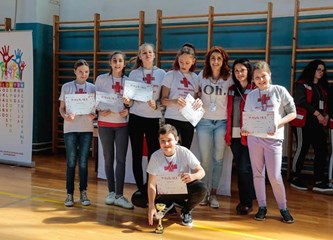 Ekipa iz Pisarovine najbolja na natjecanju mladih Crvenog križa Jastrebarsko