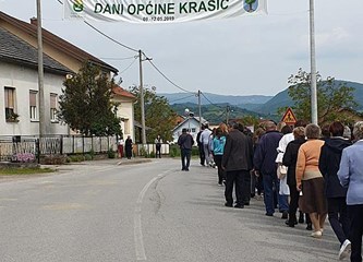 Svečana procesija, misno slavlje i dodjela javnih priznanja uoči proslave općine Krašić