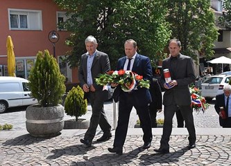 Svečana procesija, misno slavlje i dodjela javnih priznanja uoči proslave općine Krašić