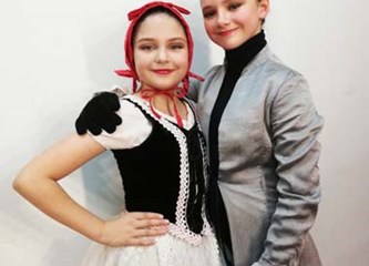 Jaskanske balerine koreografijama 'Crvenkapica i vuk' i 'Bolero' osvojile žiri u Zagrebu!