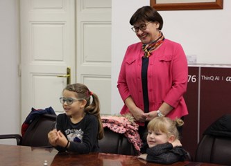 Vrtićki mališani čestitali gradonačelniku Dan grada!