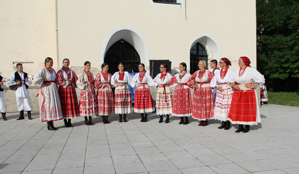 folklor4.jpg