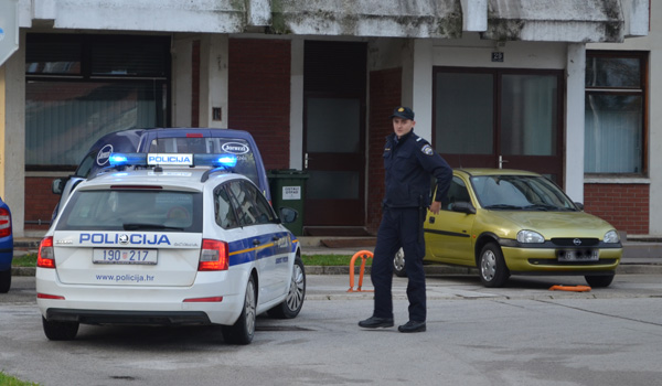 policija slika.jpg