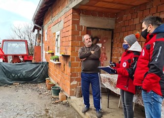 Jaskanski volonteri danima sa stanovnicima stradalih područja: Ti ljudi su skromni, zahvalni, pozitivni