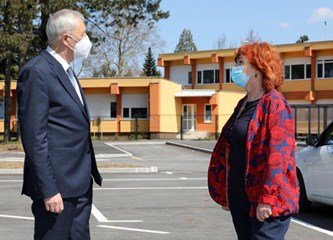 Kožić u Jaski: Vama treba nova škola, a nama suglasnost Grada za njeno projektiranje! Najavio i rješenje za cestu u Volavju