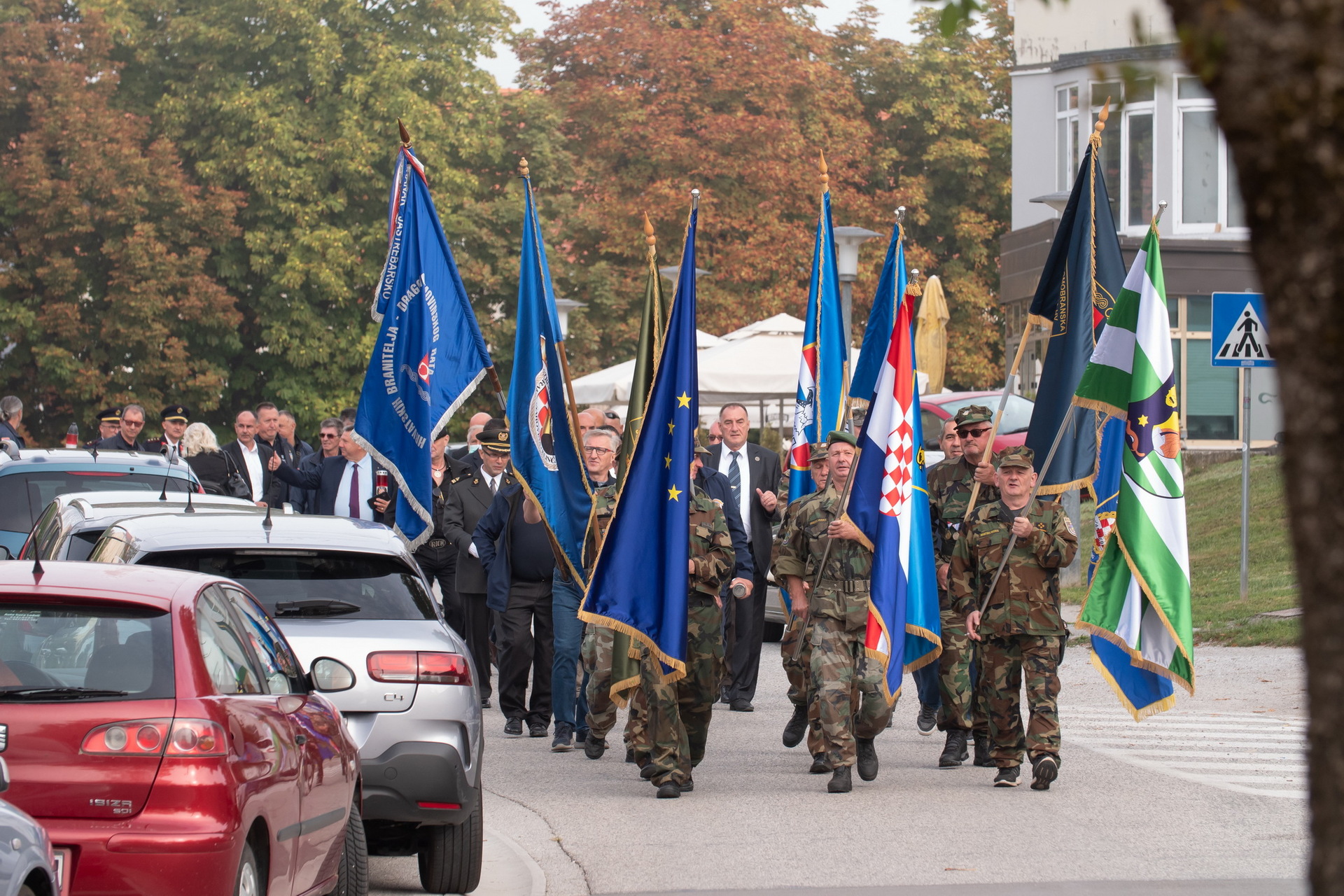 Jastrebarsko svečano proslavilo 30. obljetnicu početka Domovinskog rata i prvog postrojavanja Jaskanaca: Branitelji HVALA!