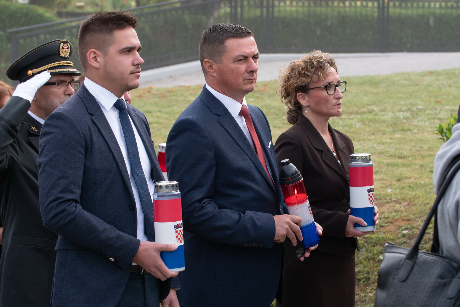 Jastrebarsko svečano proslavilo 30. obljetnicu početka Domovinskog rata i prvog postrojavanja Jaskanaca: Branitelji HVALA!