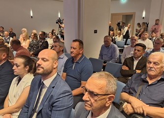 Ogranku Matice hrvatske u Jastrebarskom dodijeljena Povelja Zagrebačke županije! Županija proslavila svoj Dan