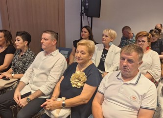 Ogranku Matice hrvatske u Jastrebarskom dodijeljena Povelja Zagrebačke županije! Županija proslavila svoj Dan