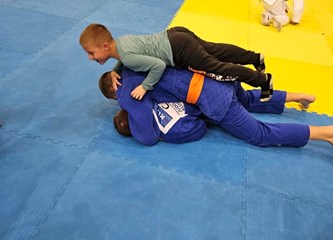 Na Međunarodnom memorijalu Josipa Potneka u Osijeku predstavnici Judo kluba Jaska osvojili 11 medalja