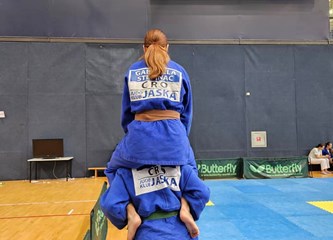 Na Međunarodnom memorijalu Josipa Potneka u Osijeku predstavnici Judo kluba Jaska osvojili 11 medalja