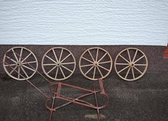 Obnovljena dječja kolica stara više od 100 godina