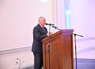 Svečana sjednica platforme „Sve se može”: Predstavljeni kandidati za nadolazeće lokalne izbore