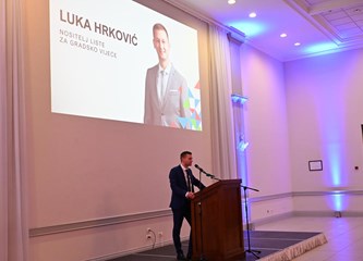 Svečana sjednica platforme „Sve se može”: Predstavljeni kandidati za nadolazeće lokalne izbore